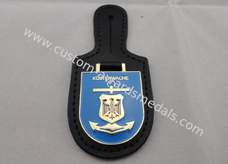 Fashion Customized HUSTENWACHE PU Leather Pocket Badge for Promotional Gift