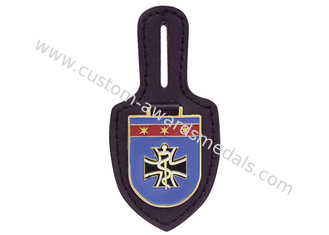 Promotional Gift 3D Leather Pocket Badge, Fashionable Key Ring with Gold Plating