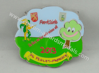 95mm Ecofriendly Green Enamel Medal , Zinc Alloy With Epoxy For Gift