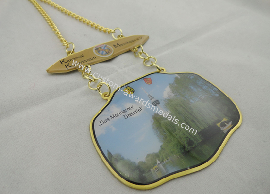 3D Carnival Zinc Alloy, Pewter Medal by Offset Printing, Long Gold Plating Metal Chain