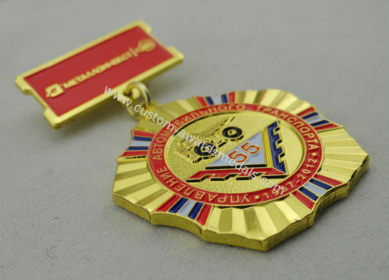 2D or 3D Brass Custom Awards Medals on Breast with Die Stamping, Photo Etching, Injection