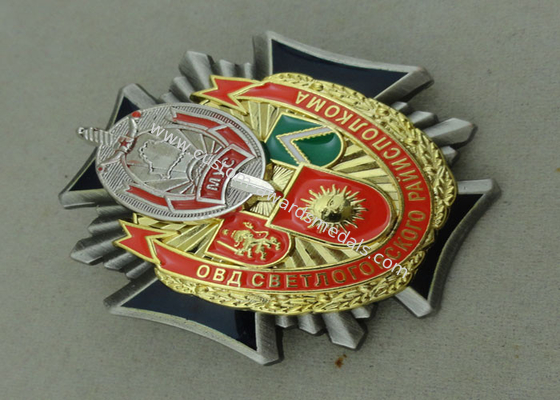 Gold 3D Souvenir Badges Soft Enamel Custom Award Medals 2.0 Inch