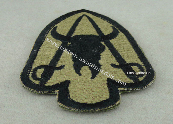 Sew On Handmade Custom Embroidery Patches For Clothes , Eco Friendly