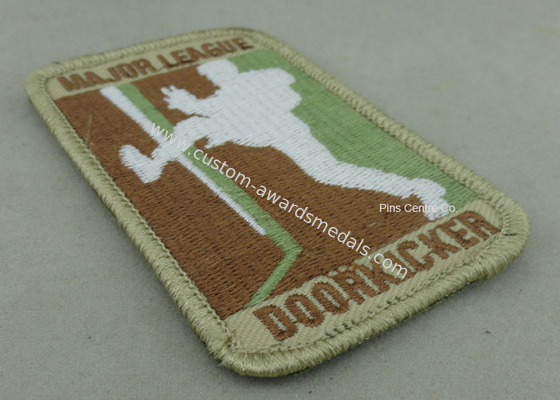 Back Twill / Threads Polyester Custom Embroidery Patches For Club / Uniform