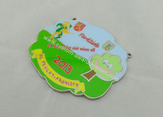 95mm Ecofriendly Green Enamel Medal , Zinc Alloy With Epoxy For Gift