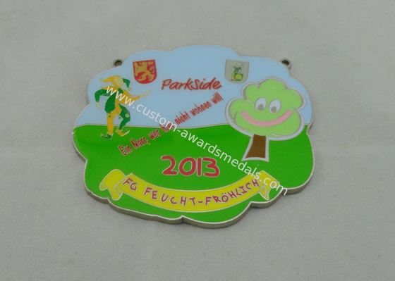 95mm Ecofriendly Green Enamel Medal , Zinc Alloy With Epoxy For Gift