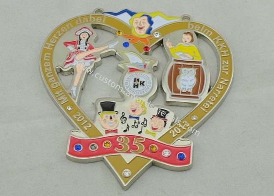 3.5mm Swaroviski Stone Cartoon Carnival Medal / Custom Zinc Alloy Medal