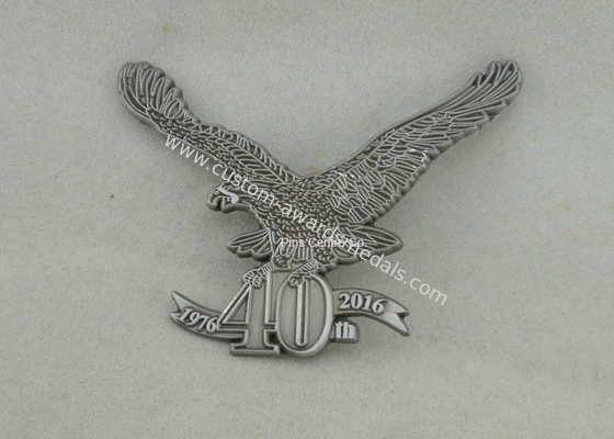 Customized Zinc Alloy 3D Military Emblem , Antique silver Police Pin Badge