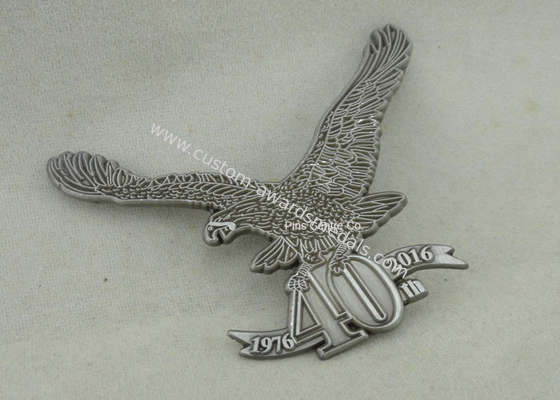 Customized Zinc Alloy 3D Military Emblem , Antique silver Police Pin Badge