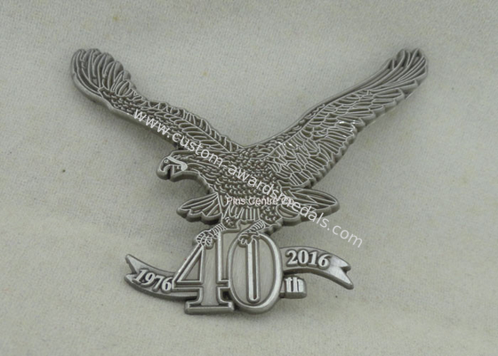 Customized Zinc Alloy 3D Military Emblem , Antique silver Police Pin Badge