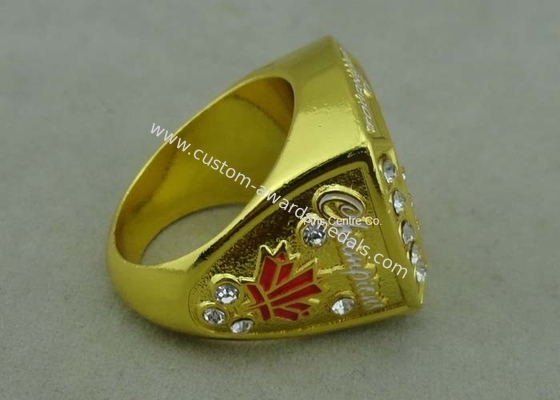 Customized Metal Souvenir Ring Badge With Rhinestone By Die Casting