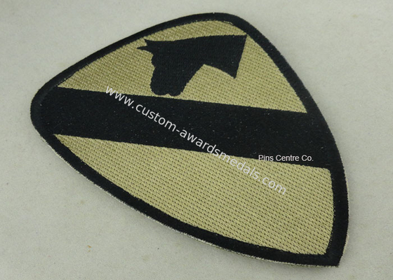 Heat Cut Custom Embroidery Patches with Hot Melt Adhesive 10 mm Thickness