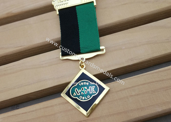 Hard Enamel Die Struck Custom Awards Medals For Army Hornor With Gold Plating