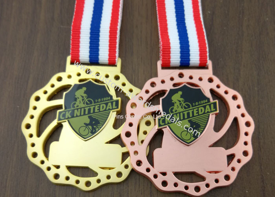 Die Cast 3D Sports Medals , Zinc Alloy Martial Arts Medals With Antique Plating