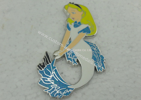 Love Theme Lady Safety Hard Enamel Pin For Descoration Logo Stamped