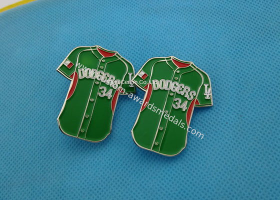 Green Color Soft Enamel Lapel Pins ,  Iron Trading Pins For Business Promotion